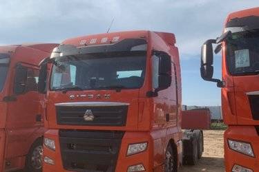 二手中国重汽 汕德卡SITRAK G7重卡 480马力 6X4牵引车(16挡)(国五) 双驱 曼二手牵引车 黄牌