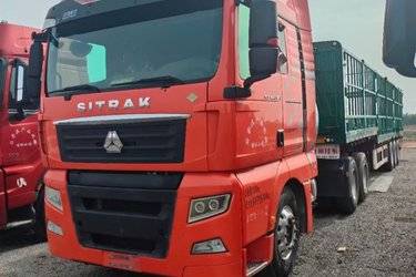 二手中国重汽 汕德卡SITRAK G7重卡 400马力 6X4 LNG牵引车(国六)(MCY12BGS后桥)(国六) 双驱 曼二手牵引车 黄牌图片