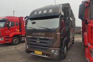 二手中国重汽HOWO G5X中卡 220马力 6.75米排半仓栅式载货车(国六) 单桥 潍柴二手载货车 黄牌图片