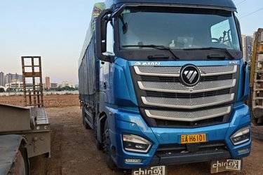 二手福田 欧曼EST 北方版 520马力 8X4 9.58米AMT自动档厢式载货车(国六) 前四后八 福田康明斯二手载货车 黄牌图片