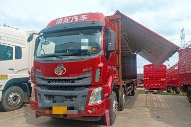 二手东风柳汽 乘龙H5中卡 270马力 6X2 9.6米厢式载货车(国五) 前四后四 玉柴二手载货车 黄牌