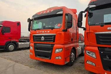 二手中国重汽 汕德卡SITRAK G7重卡 460马力 6X4 AMT自动挡牵引车(国五) 双驱 曼二手牵引车 黄牌图片