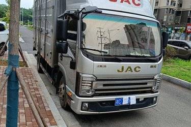 二手江淮 帅铃S7 160马力 4.12米单排厢式轻卡(国六) 单桥 安徽康明斯二手载货车 蓝牌