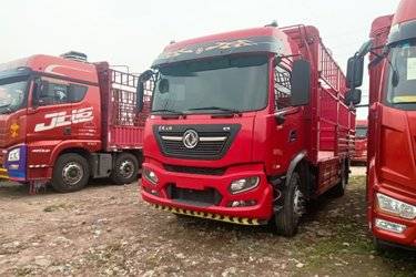 二手东风商用车 天锦KR 245马力 4X2 6.75米仓栅式载货车(国五) 单桥 康明斯二手载货车 黄牌