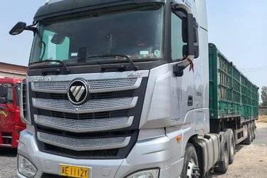 二手福田 欧曼EST 6系重卡 560马力 6X4 AMT自动挡牵引车(国五) 双驱 康明斯二手牵引车 黄牌图片