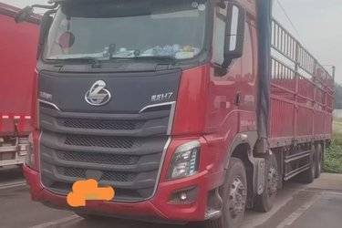 二手东风柳汽 乘龙H7重卡 460马力 8X4 9.4米仓栅式载货车(国五) 前四后八 东风二手载货车 黄牌图片