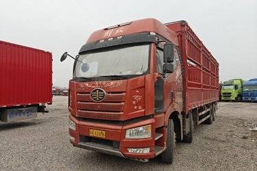 二手畜禽运输车 一汽解放 解放J6P 460 9.65 8X4