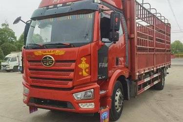 二手一汽解放 J6L中卡 领航版绿通240马力 4X2 6.75米仓栅式载货车(国五) 单桥 大柴二手载货车 黄牌