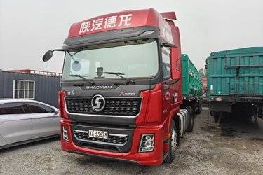 二手陕汽重卡 德龙X5000 经典版 480马力 4X2 AMT自动挡牵引车(国六) 单桥 潍柴二手牵引车 黄牌