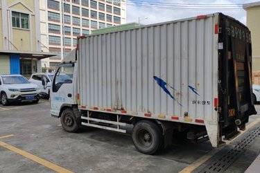 二手庆铃 五十铃100P 98马力 3.6米单排厢式轻卡(国四) 单桥 重庆长安二手载货车 蓝牌图片