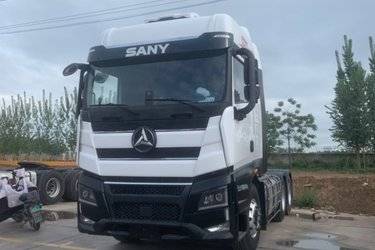 二手三一集团 新朱宏 旗舰版 620马力 6X4 AMT自动档牵引车(国六) 双驱 康明斯二手牵引车 黄牌图片