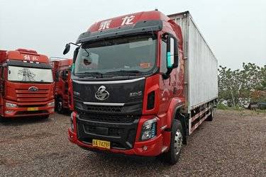 二手东风柳汽 乘龙H5 260马力 4X2 9.7米厢式载货车(国六) 单桥 东风康明斯二手载货车 黄牌