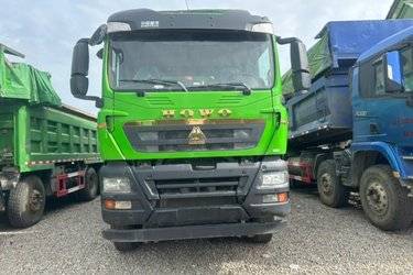 二手中国重汽 HOWO TX重卡 400马力 8X4 7.6米自卸车(国五) 前四后八 潍柴二手自卸车 黄牌