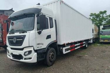 二手东风商用车 天锦KR 舒适版 245马力 4X2 9.8米厢式载货车(国六)(高顶双卧)(国六) 单桥 东风康明斯二手载货车 黄牌