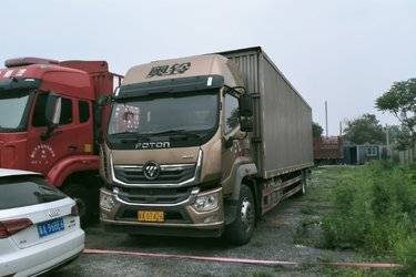 二手福田 奥铃大黄蜂 260马力 9.78米排半厢式载货车(国五) 单桥 玉柴二手载货车 黄牌图片