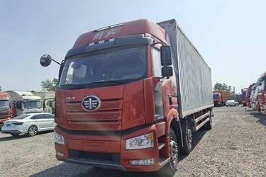二手一汽解放 J6P 320马力 6X2 9.65米厢式载货车(国六) 前四后四 锡柴二手载货车 黄牌图片