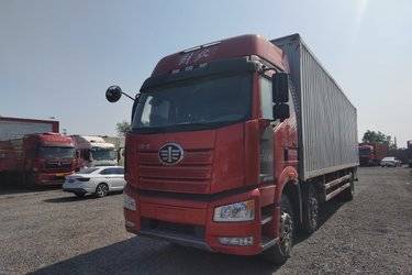 二手一汽解放 J6P 320马力 6X2 9.65米厢式载货车(国六) 前四后四 锡柴二手载货车 黄牌图片