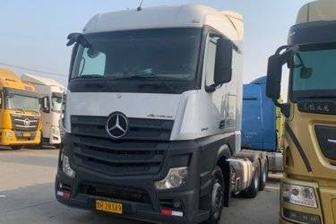 二手奔驰 新Actros重卡 450马力 6X2公路牵引车(国五) 双导 曼二手牵引车 黄牌图片