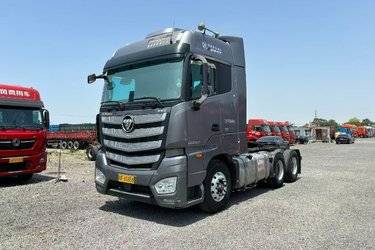 二手福田 欧曼EST 6系重卡 560马力 6X4牵引车(国六) 双驱 福田康明斯二手牵引车 黄牌图片