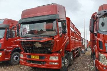 二手中国重汽 豪瀚J5G重卡 轻量化版 350马力 8X4 9.6米仓栅式载货车(国五) 前四后八 曼二手载货车 黄牌图片