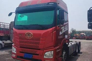 二手青岛解放 JH6重卡 质惠版 400马力 6X4牵引车(国五) 双驱 潍柴二手牵引车 黄牌