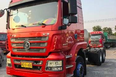 二手陕汽商用车 轩德X3 460马力 6X4 LNG牵引车(国六) 双驱 玉柴二手牵引车 黄牌图片