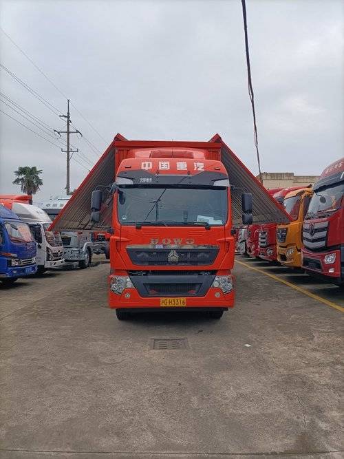 重汽豪沃(HOWO) 290马力 载货车
