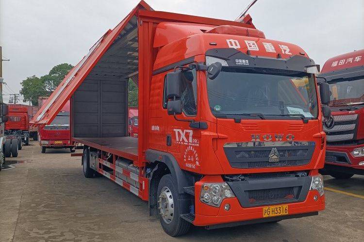 二手重汽豪沃(HOWO) 290马力 载货车