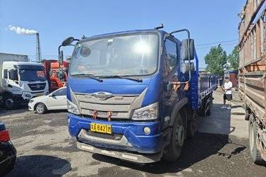 二手福田 时代领航ES5 220马力 4X2 6.8米排半栏板载货车(国六) 单桥 潍柴二手载货车 黄牌
