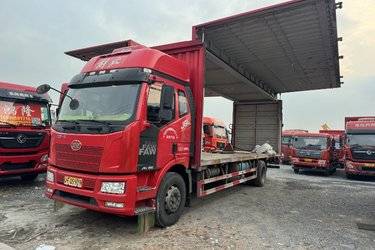 二手一汽解放 J6L中卡 精英版 220马力 4X2 8米厢式载货车(国六)(高顶)(国六) 单桥 大柴二手载货车 黄牌图片