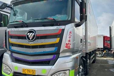 二手福田 欧曼EST 基本型 490马力 8X4 9.58米厢式载货车(国六)(全盘)(国六) 前四后八 福田康明斯二手载货车 黄牌图片