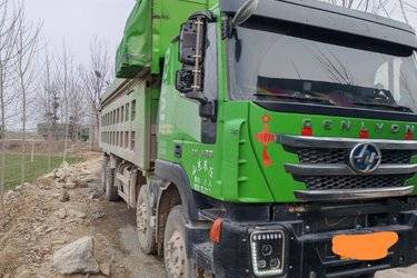 二手上汽红岩 杰狮C500重卡 430马力 8X4 8米自卸车(国五) 前四后八 上菲红二手自卸车 黄牌图片