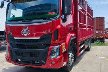 二手东风柳汽 乘龙H5中卡 270马力 4X2 6.8米仓栅式载货车(国六) 单桥 玉柴二手载货车 黄牌