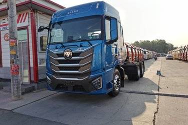 二手福田 欧曼GTL 星翼版 530马力 6X4 LNG牵引车(国六) 双驱 福田康明斯二手牵引车 黄牌图片