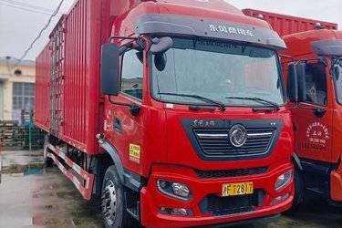 二手东风商用车 天锦KR 260马力 4X2 9.8米厢式载货车(国六) 单桥 康明斯二手载货车 黄牌图片