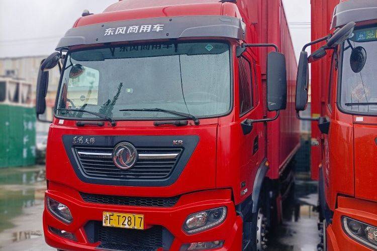 二手东风商用车 260马力 载货车