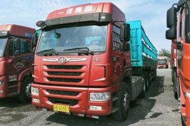 二手青岛解放 悍V重卡 400马力 6X4牵引车(国五) 双驱 潍柴二手牵引车 黄牌