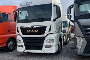 二手曼(MAN) TGX系列重卡 460马力 6X4牵引车(国五) 双驱 曼二手牵引车 黄牌图片