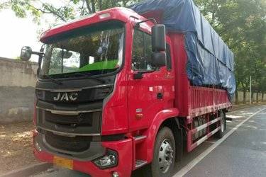 二手江淮 格尔发A5L中卡 220马力 4X2 6.8米仓栅式载货车(国六) 单桥 玉柴二手载货车 黄牌
