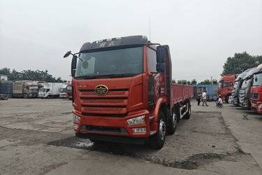 二手一汽解放 J6L中卡 精英版 260马力 6X2 7.7米栏板载货车(国六)(平顶)(国六) 前四后四 锡柴二手载货车 黄牌图片