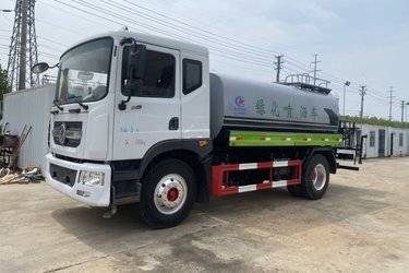 二手洒水车/喷洒车 东风多利卡 多利卡D9 200 8.5 6X2图片