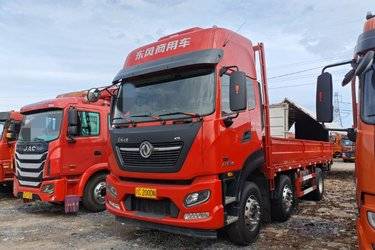 二手东风商用车 天锦KR PLUS 340马力 6X2 7.7米厢式载货车(平顶双卧)(国六) 前四后四 康明斯二手载货车 黄牌图片