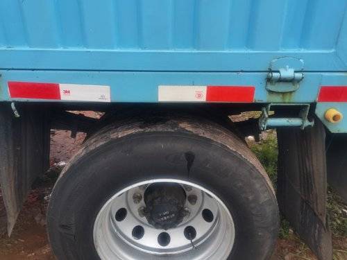 东风柳汽乘龙 290马力 载货车
