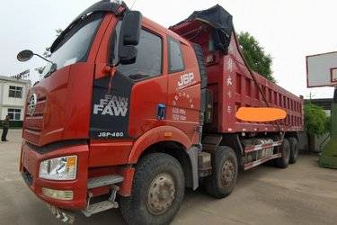 二手一汽解放 J6P重卡 460马力 8X4 8.2米自卸车(国五) 前四后八 锡柴二手自卸车 黄牌