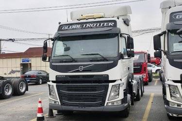 二手沃尔沃 新FM重卡 460马力 6X4牵引车(国五) 双驱 沃尔沃二手牵引车 黄牌图片