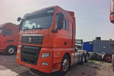 二手中国重汽 汕德卡SITRAK G7重卡 480马力 6X4 AMT自动挡牵引车(国六) 双驱 潍柴二手牵引车 黄牌图片