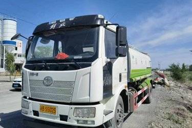 二手洒水车/喷洒车 湖北程力(程力威牌) 一汽解放底盘 230 4.5 6X4图片