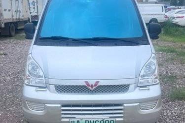二手五菱汽车 EV50 2座 2.5T 4.49米纯电动封闭货车  二手电动卡车电动封闭厢货图片