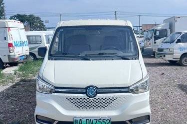 二手东风股份 御风EM26 3T 4.865米纯电动厢式运输车  二手电动卡车电动封闭厢货图片