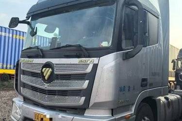 二手福田 欧曼EST 基本型 470马力 6X4 牵引车(国六) 双驱 福田康明斯二手牵引车 黄牌图片